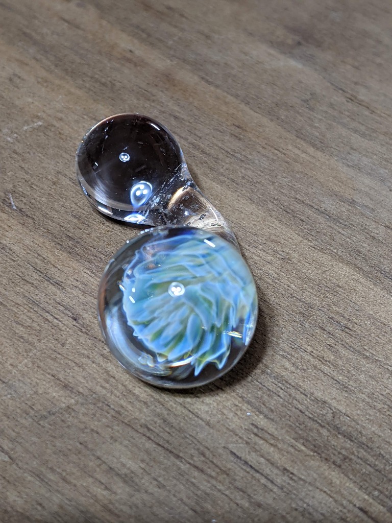 万年筆やガラスペンを置くペンレスト3